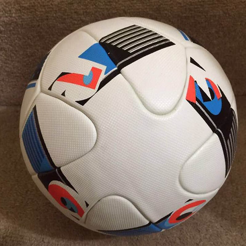 Accurate laminated soccer ball